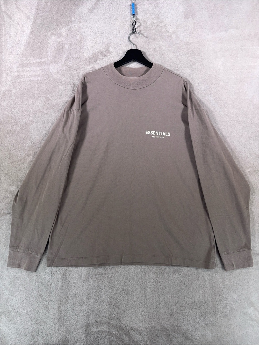 Fear of God Essentials Long Sleeve T Shirt Mens Size‎ Medium Taupe Logo